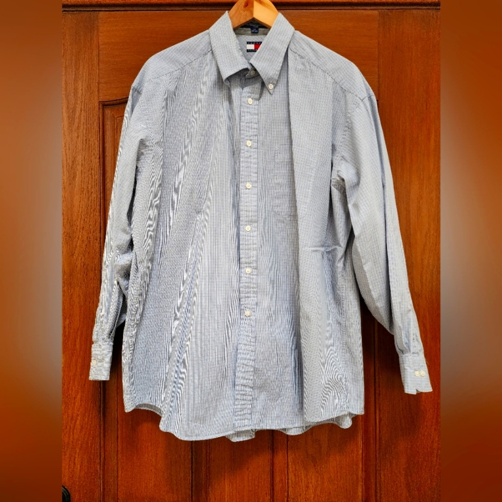 Tommy Hilfiger Dress Shirt size 17 (34-35)
